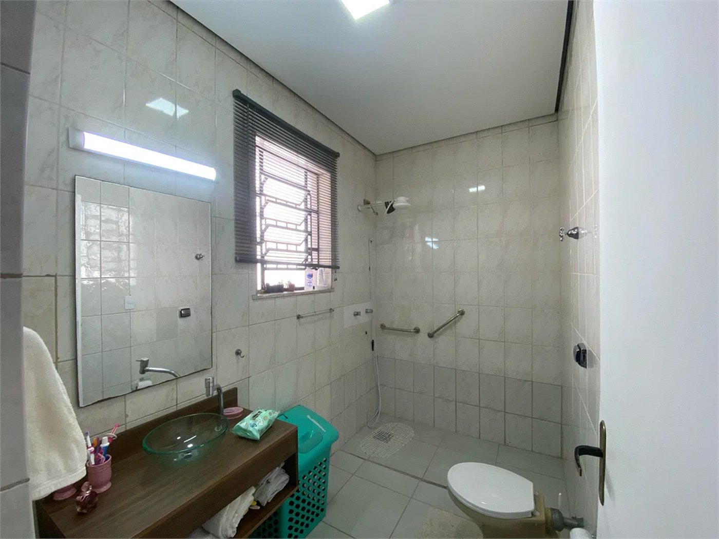 Casa Térrea à venda com 7 suítes em Alto da Lapa, São Paulo, SP
