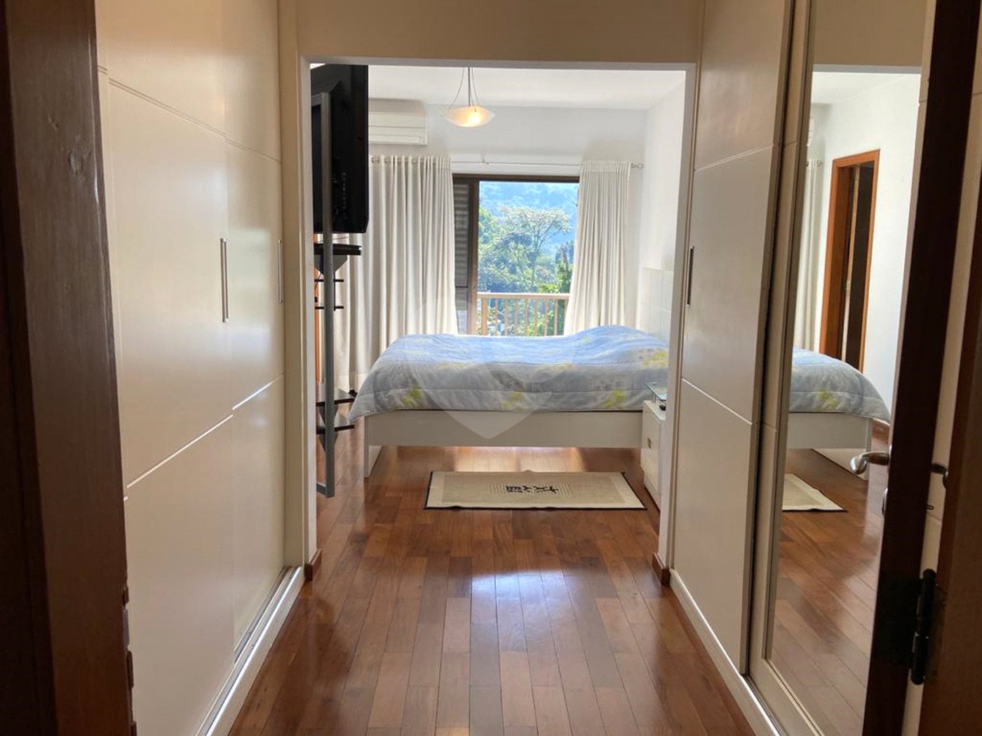 Sobrado à venda com 3 quartos, sendo 1 suíte, em Horto Florestal, São Paulo, SP