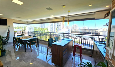 Apartamento à venda com 3 quartos, sendo 1 suíte,  em Chácara Santo Antônio, São Paulo, SP