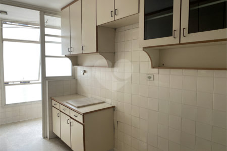 Apartamento à venda com 3 quartos, sendo 1 suíte, em Brooklin Paulista, São Paulo, SP