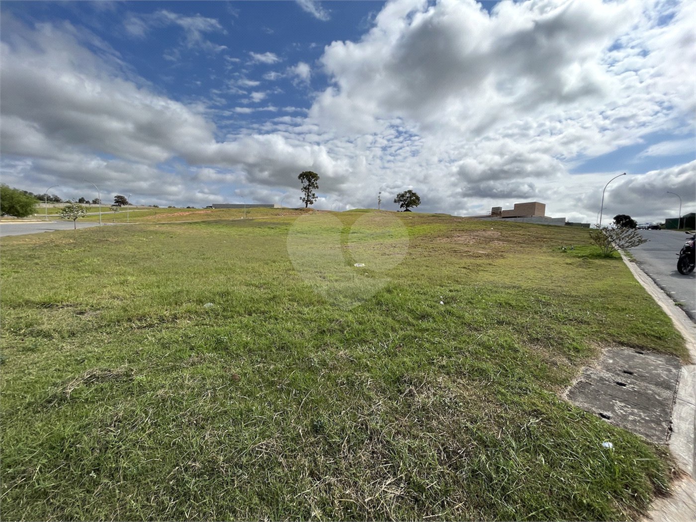 Terreno à venda no condomínio Up Residencial, Votorantim - SP