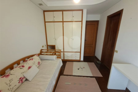 Cobertura à venda com 4 quartos, sendo 3 suítes,  em Vila Progredior, São Paulo, SP