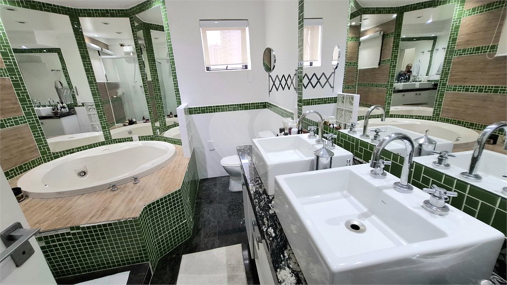 Apartamento à venda com 3 suítes em Santana, São Paulo, SP