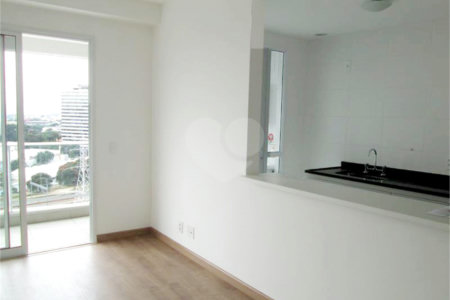 Apartamento para alugar com 2 quartos em Vila Anastácio, São Paulo, SP