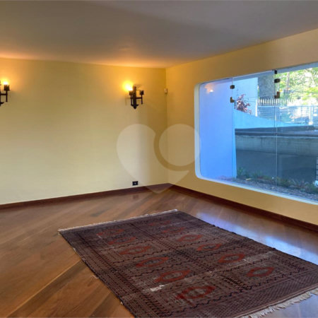 Sobrado para alugar com 4 quartos, sendo 2 suítes, em Alto da Boa Vista, São Paulo, SP