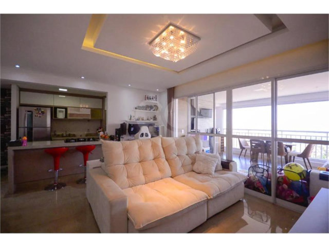 Apartamento à venda com 2 quartos, sendo 1 suíte,  em Saúde, São Paulo, SP