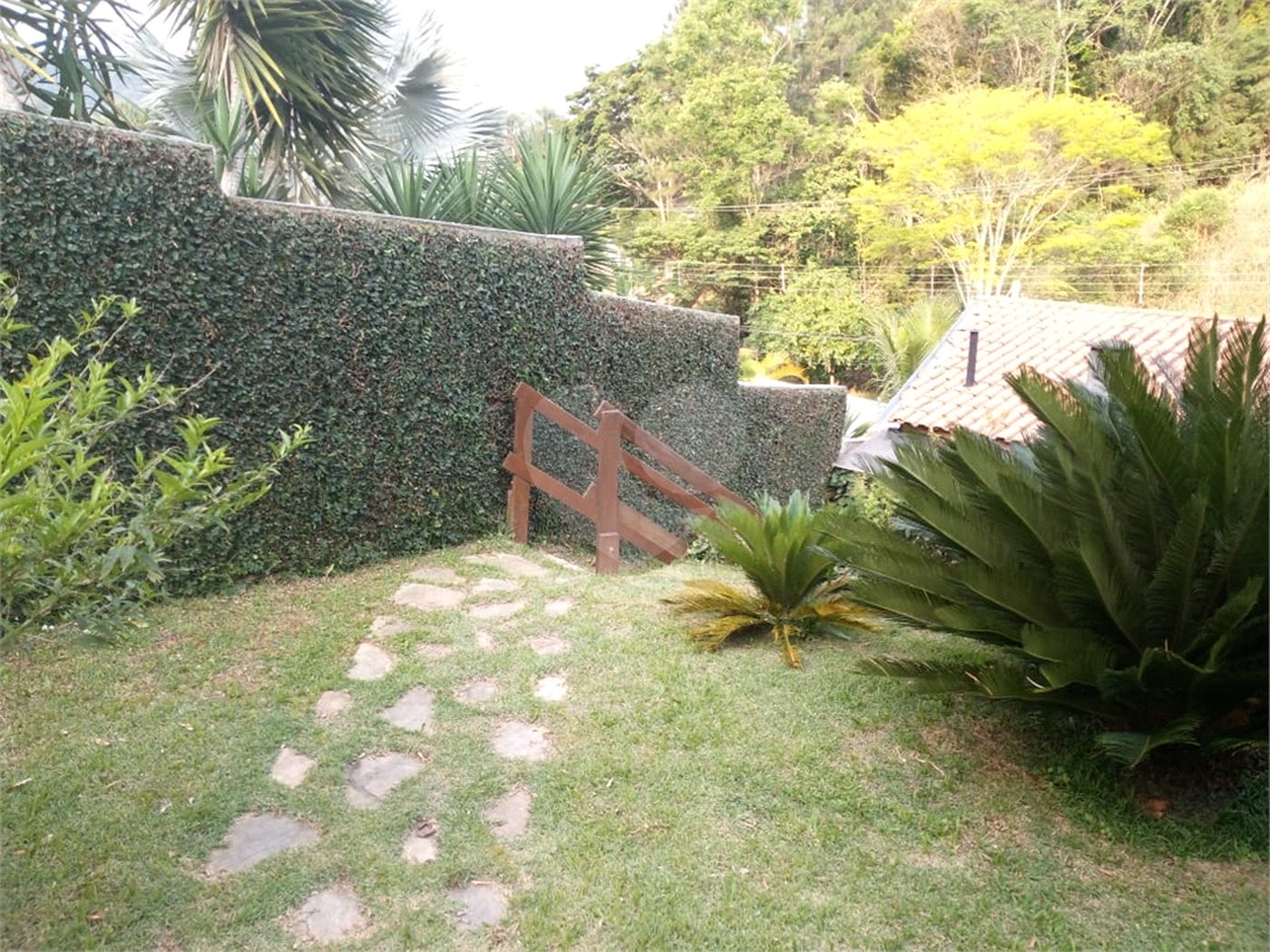 Casa à venda com 3 suítes no condomínio Alpes de Mairiporã, Mairiporã - SP