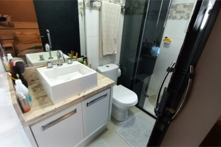 Apartamento à venda com 3 quartos, sendo 1 suíte,  em Jardim Luísa, São Paulo, SP