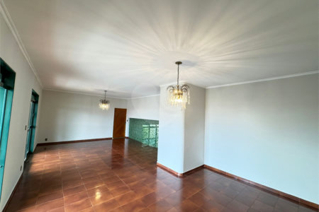 Casa à venda com 4 quartos, sendo 2 suítes, em Ribeirânia, Ribeirão Preto, SP