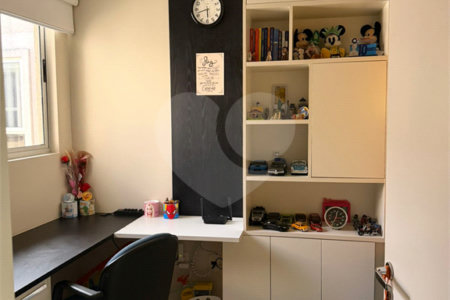 Casa à venda com 4 quartos, sendo 1 suíte, no condomínio Freguesia, Rio de Janeiro - RJ