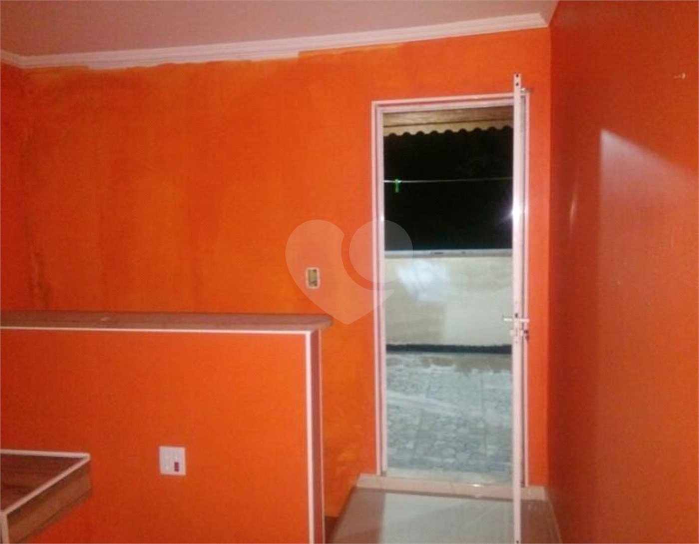 Apartamento à venda com 2 quartos em Jardim Itamarati, Poá, SP