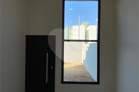 Casa Térrea à venda com 3 quartos, sendo 1 suíte, em Ponte Nova, Várzea Grande, MT