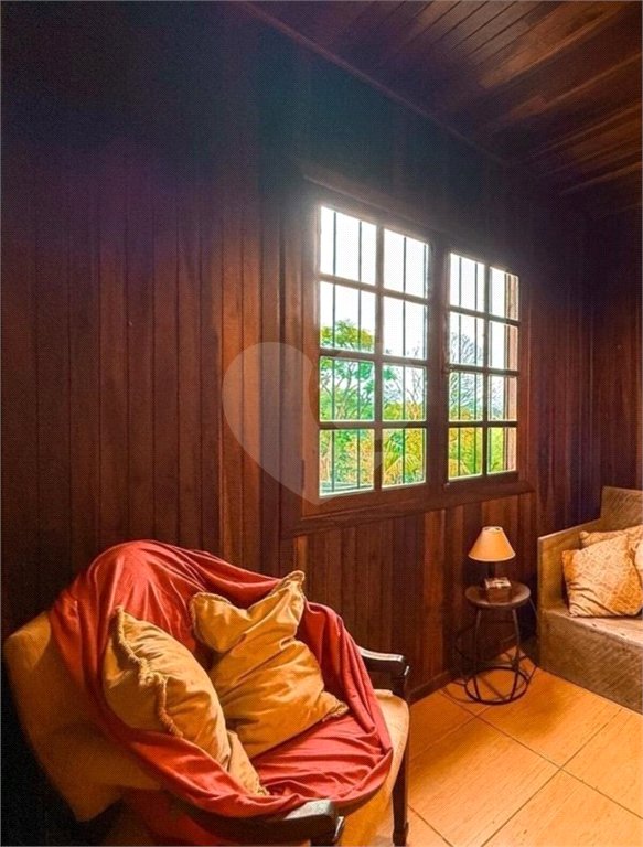 Casa à venda com 3 quartos, sendo 1 suíte,  em Chácara São João, Carapicuíba, SP