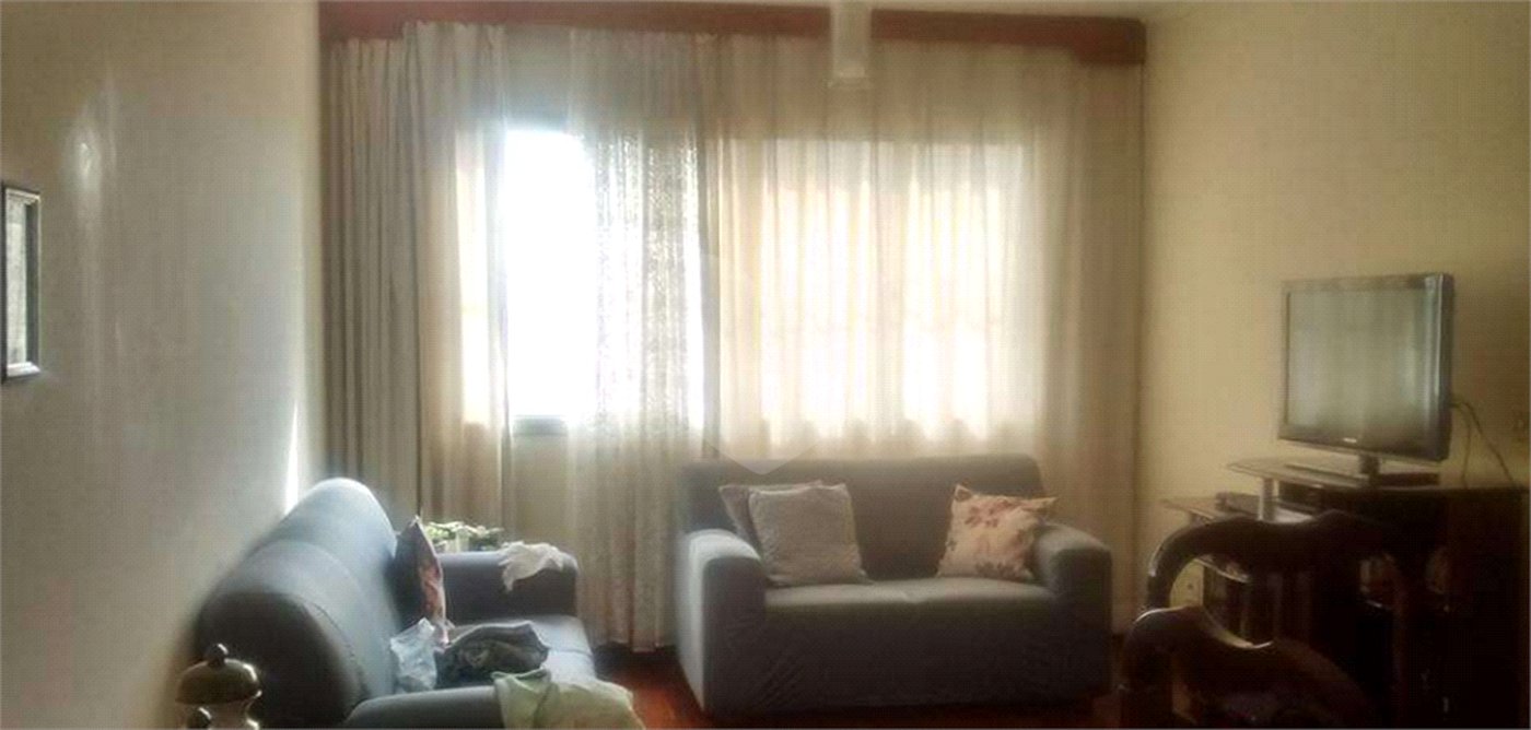 Apartamento à venda com 3 quartos em Santa Terezinha, São Paulo, SP