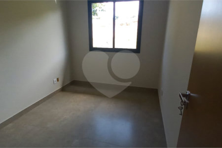Casa Tipo Sobrado no Condomínio Santa Isabel - Louveira/SP