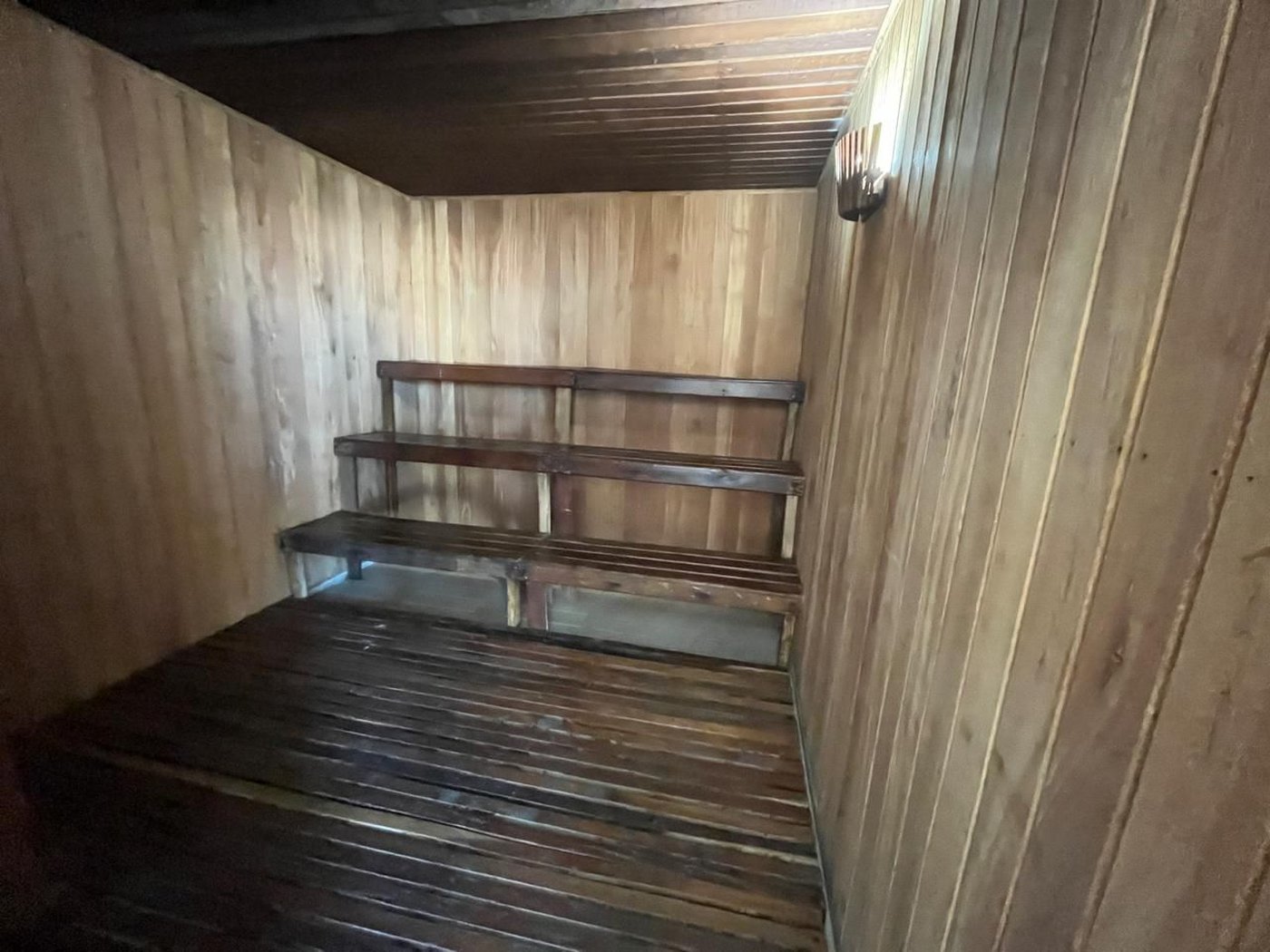 Oportunidade em Pitangueiras! Apartamento de 2 Dormitórios a Poucos Passos da Praia