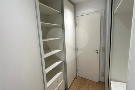 Apartamento à venda com 2 suítes em Parque do Morumbi, São Paulo, SP