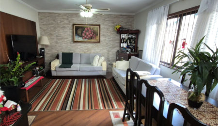 Casa à venda com 3 quartos, sendo 1 suíte,  no condomínio Indefinido_ernani Pinto_439, São Paulo - SP