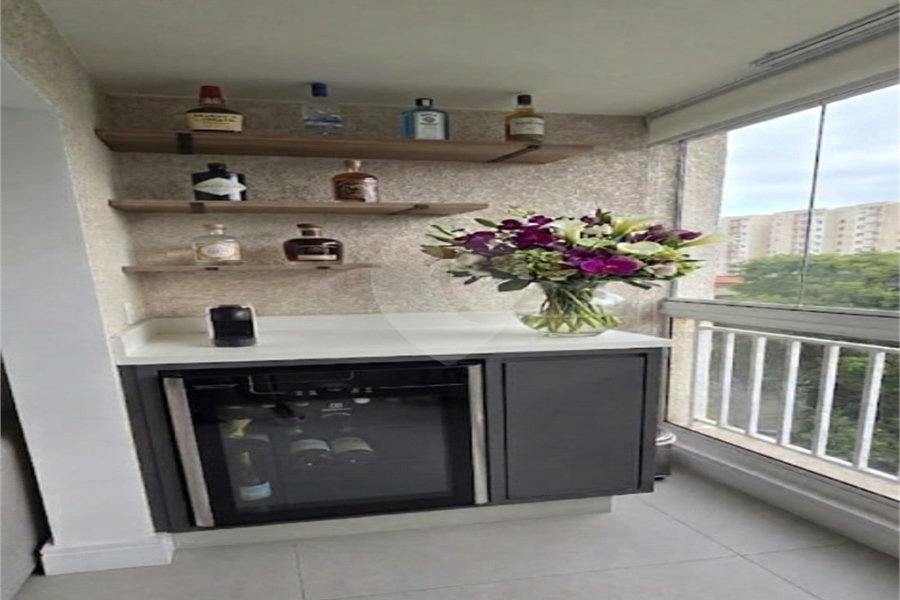 Apartamento à venda com 3 quartos, sendo 1 suíte, em Vila Guilherme, São Paulo, SP