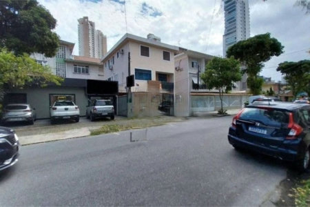 Casa com 4 dormitórios para alugar, 250 m² por R$ 12.000,00 - Embaré - Santos/SP