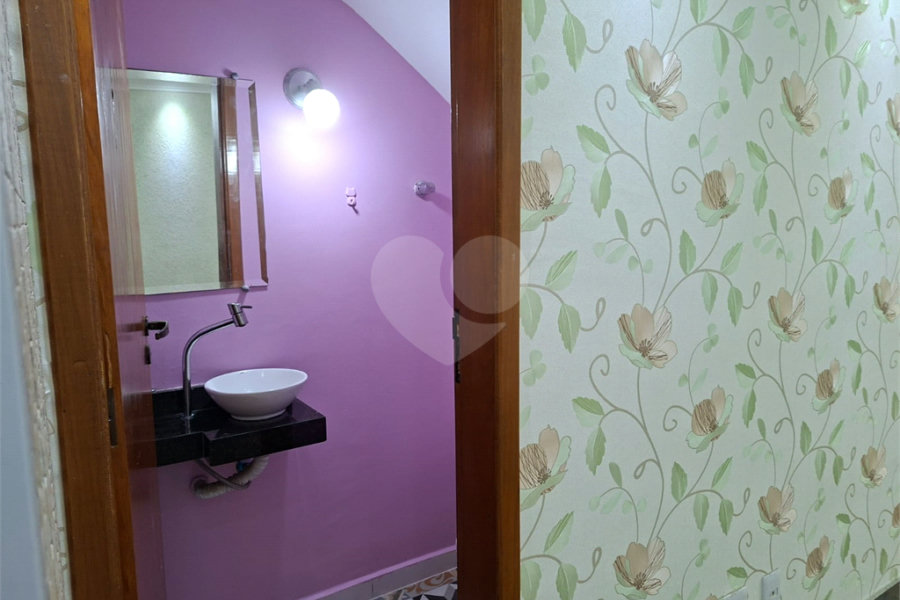Casa à venda ou para alugar com 2 suítes no condomínio Residencial Alvorada Tucuruvi I, São Paulo - SP