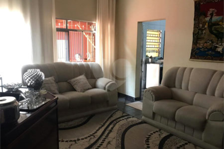 Casa à venda com 3 quartos, sendo 1 suíte, em Cidade Kemel, Poá, SP
