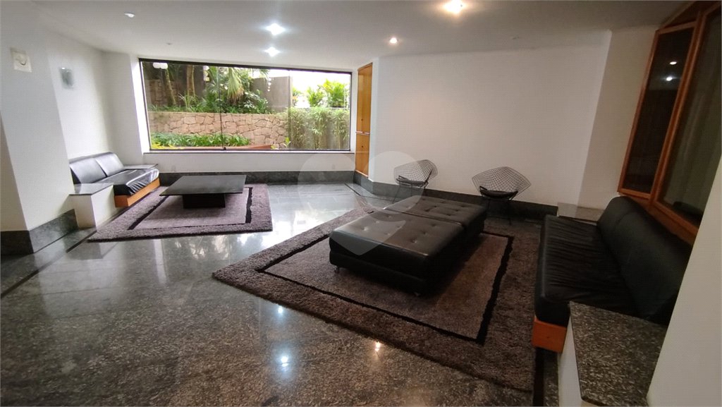 Duplex para alugar com 3 suítes em Real Parque, São Paulo, SP