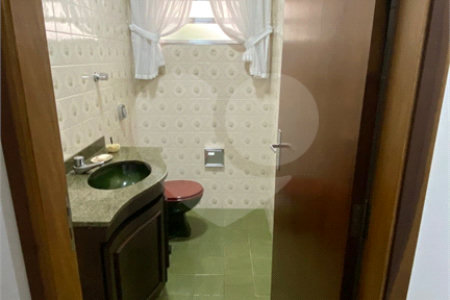 Sobrado à venda com 3 quartos, sendo 2 suítes,  em Jardim Brasil (zona Sul), São Paulo, SP