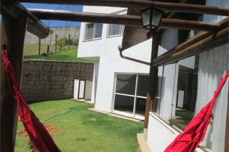 Casa à venda com 6 suítes no condomínio Jardim Primavera, Louveira - SP