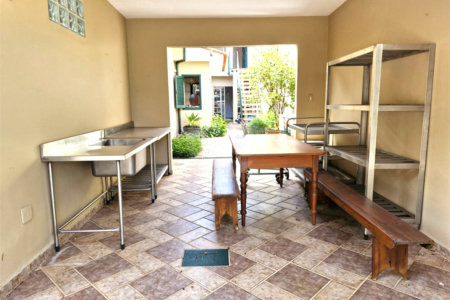 Casa à venda com 4 quartos, sendo 1 suíte,  em Granja Julieta, São Paulo, SP