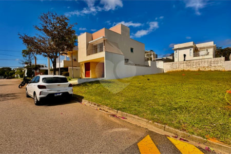 Terreno à venda no condomínio Colinas do Sol, Sorocaba - SP