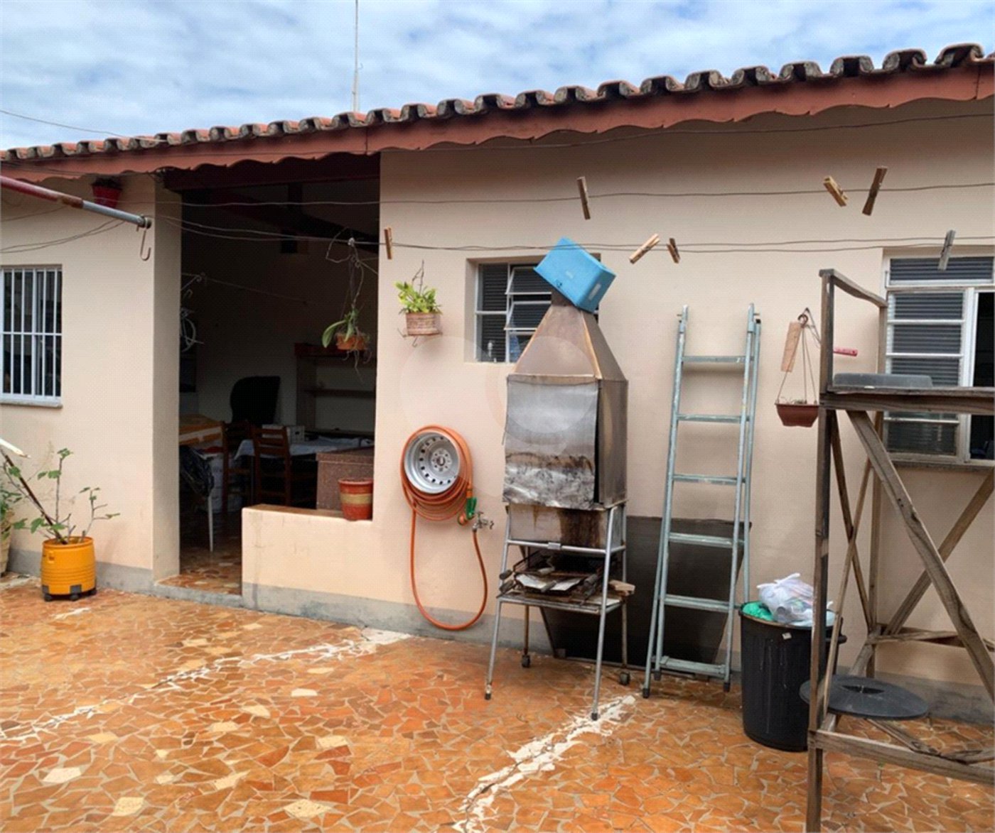Casa à venda com 2 suítes em Jardim Renata, Indaiatuba, SP