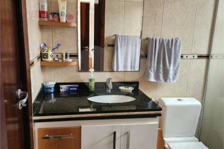 Casa à venda com 4 quartos, sendo 2 suítes,  em Vila Romana, São Paulo, SP