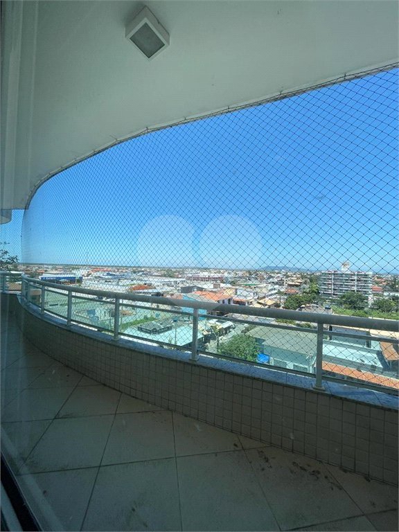 Cobertura à venda com 3 suítes em Braga, Cabo Frio, RJ