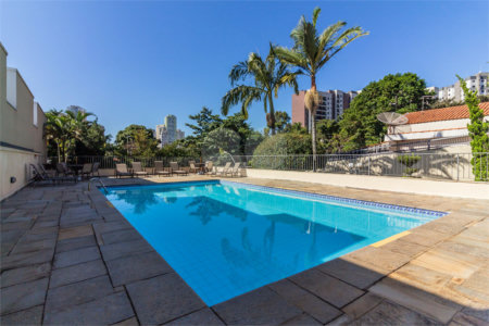 Duplex à venda com 1 quarto, sendo 3 suítes, em Vila Paulicéia, São Paulo, SP