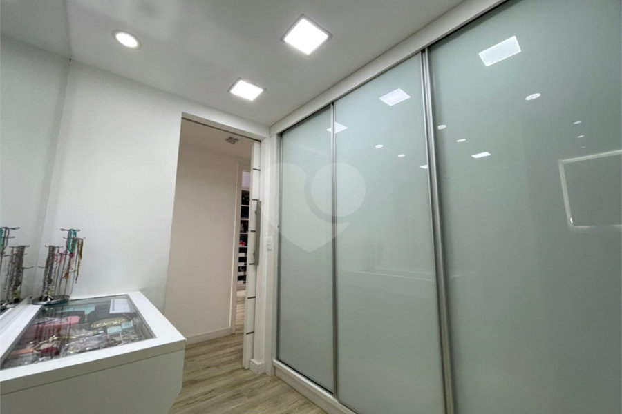 Apartamento à venda com 3 suítes em Santa Teresinha, São Paulo, SP