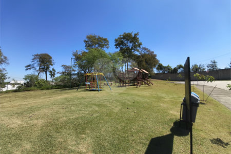 Terreno à venda no condomínio Condomíno Helena Maria, Sorocaba - SP
