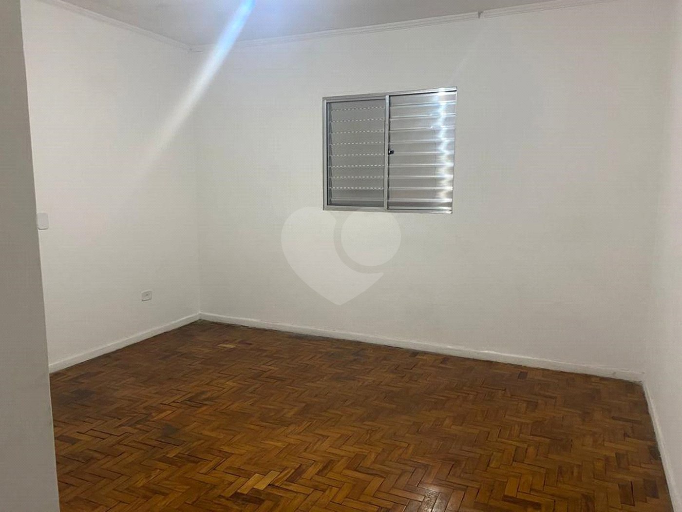 Sobrado à venda com 5 quartos, sendo 1 suíte, em Nova Piraju, São Paulo, SP