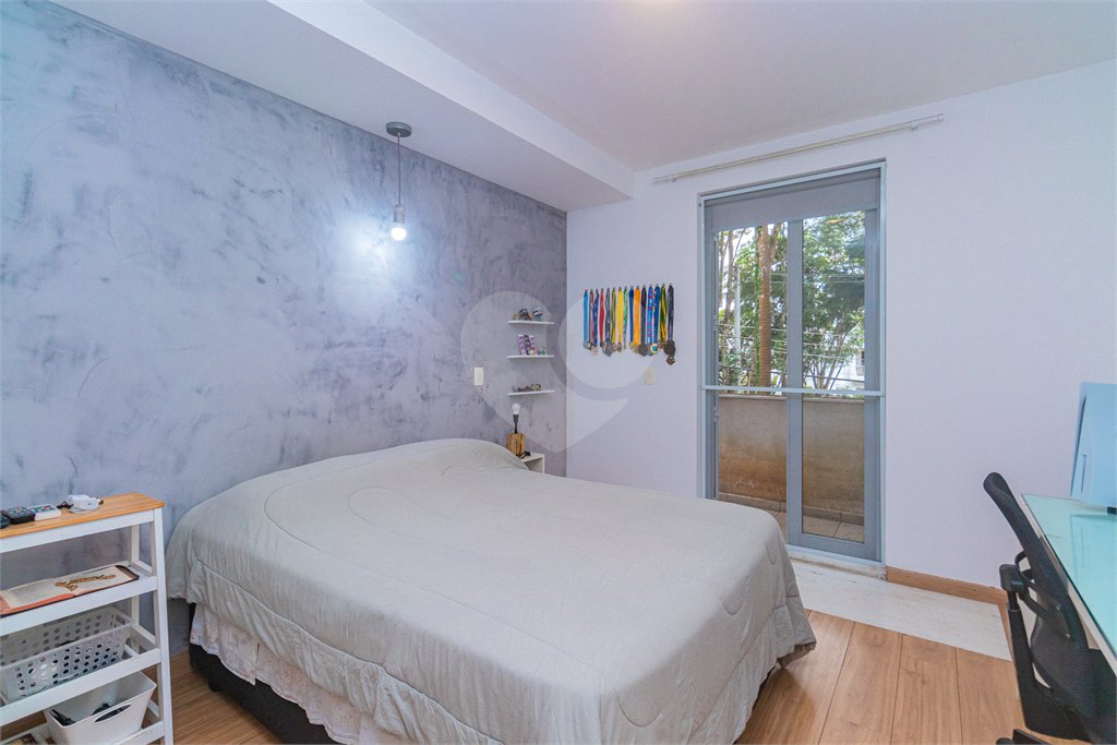 Casa à venda com 4 suítes no condomínio Vila Inglesa, São Paulo - SP
