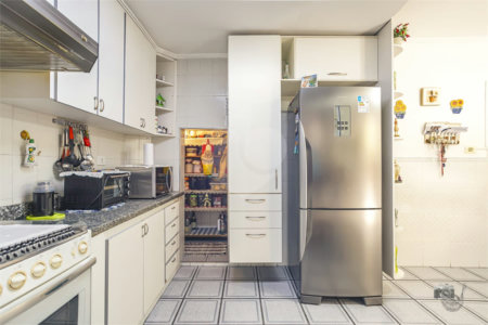 Casa à venda com 3 quartos, sendo 1 suíte, em Vila Leopoldina, São Paulo, SP