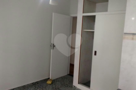 Casa Térrea à venda com 3 quartos, sendo 1 suíte, em Parada Inglesa, São Paulo, SP