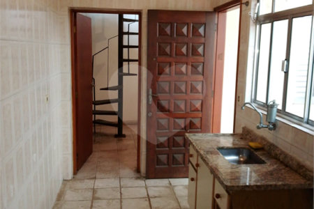 Sobrado à venda com 3 quartos em Mooca, São Paulo, SP