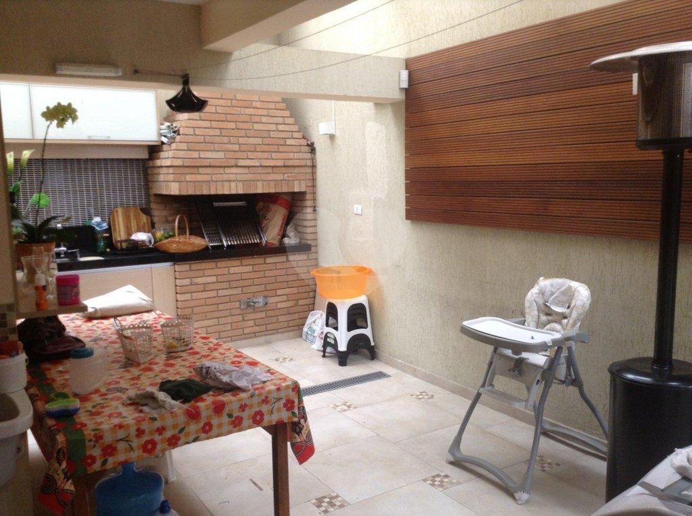 Sobrado à venda com 3 quartos, sendo 1 suíte, em Vila Mazzei, São Paulo, SP