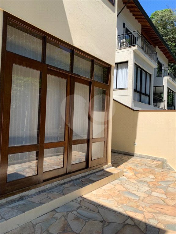 Casa à venda com 3 suítes no condomínio Parque Imperial da Cantareira, Mairiporã - SP