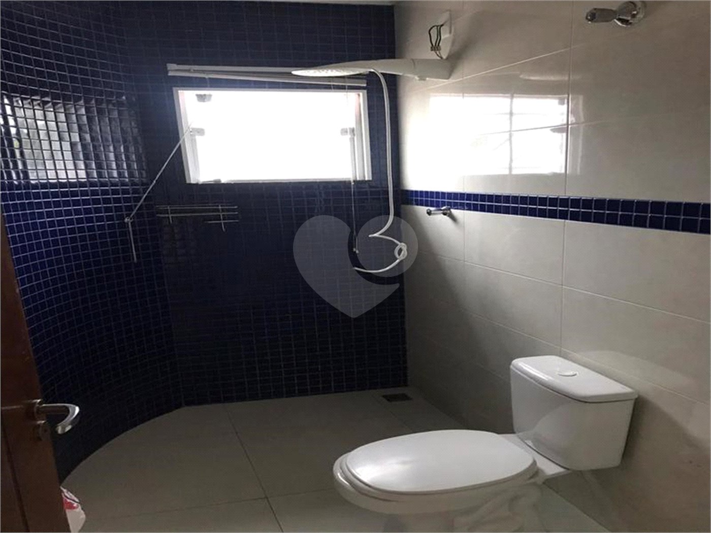 Sobrado à venda com 3 suítes em Vila Haro, Sorocaba, SP