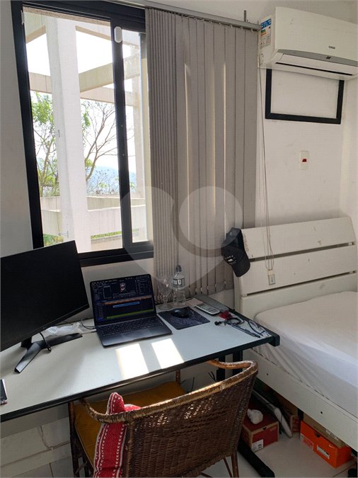 Casa à venda com 2 quartos, sendo 1 suíte, em Campo Grande, Rio de Janeiro, RJ