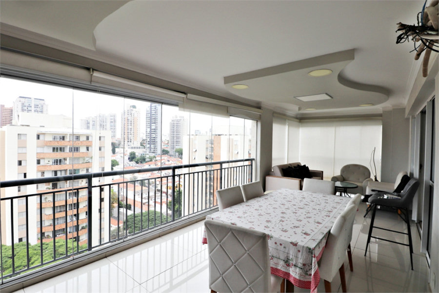 Apartamento à venda com 3 suítes em Santana, São Paulo, SP