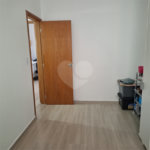 Casa à venda com 2 quartos no condomínio Residencial Cristal Lll, Mogi das Cruzes - SP