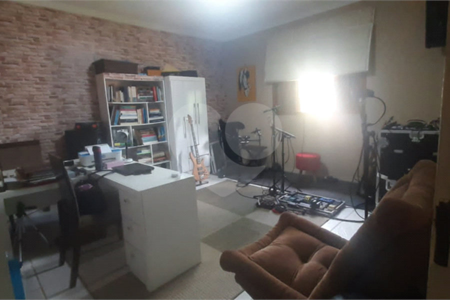 Casa à venda com 3 quartos, sendo 2 suítes, em São Vicente, Mairiporã, SP
