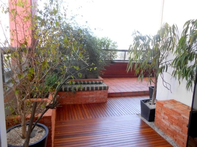Apartamento à venda com 4 suítes em Vila Suzana, São Paulo, SP